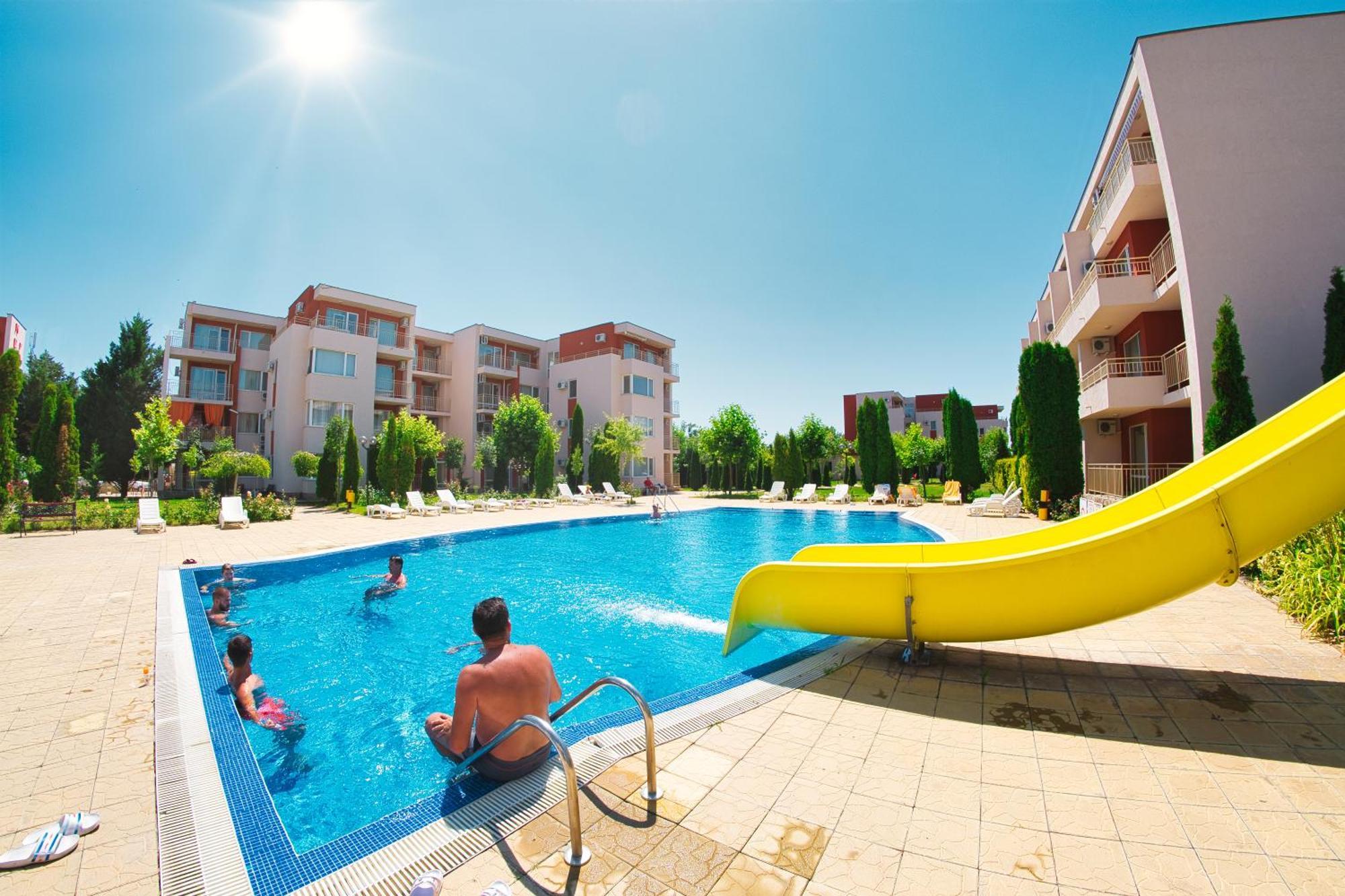 Nessebar And Holiday Fort Apartments Sunny Beach Exterior photo