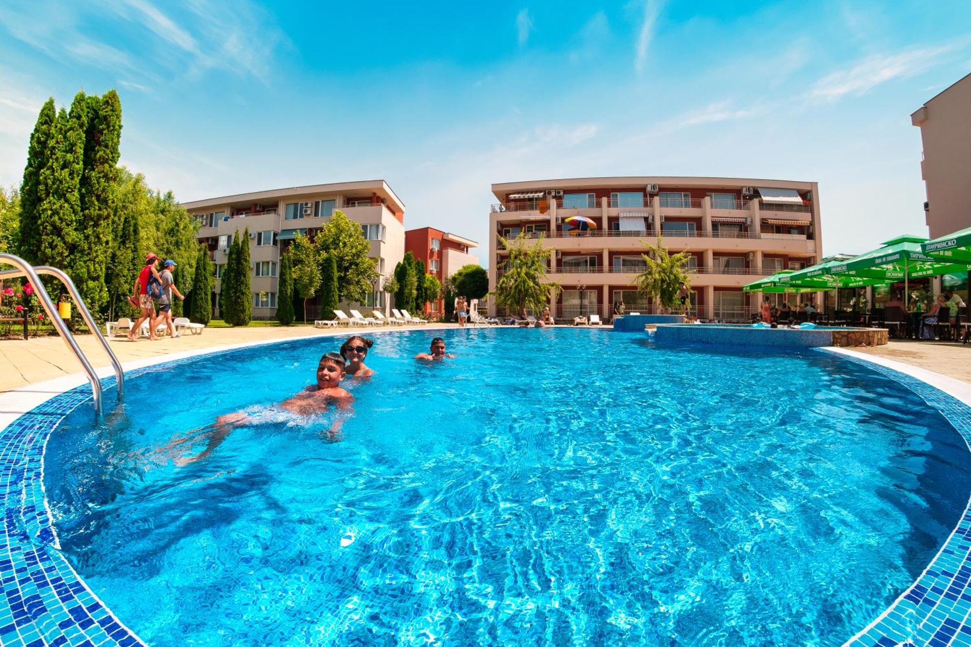 Nessebar And Holiday Fort Apartments Sunny Beach Exterior photo