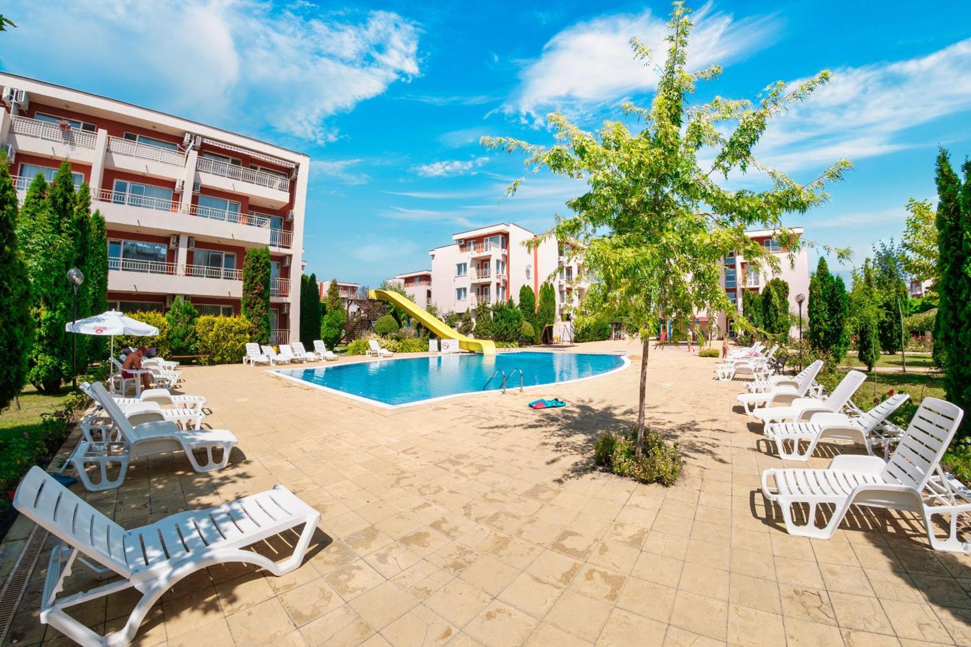 Nessebar And Holiday Fort Apartments Sunny Beach Exterior photo