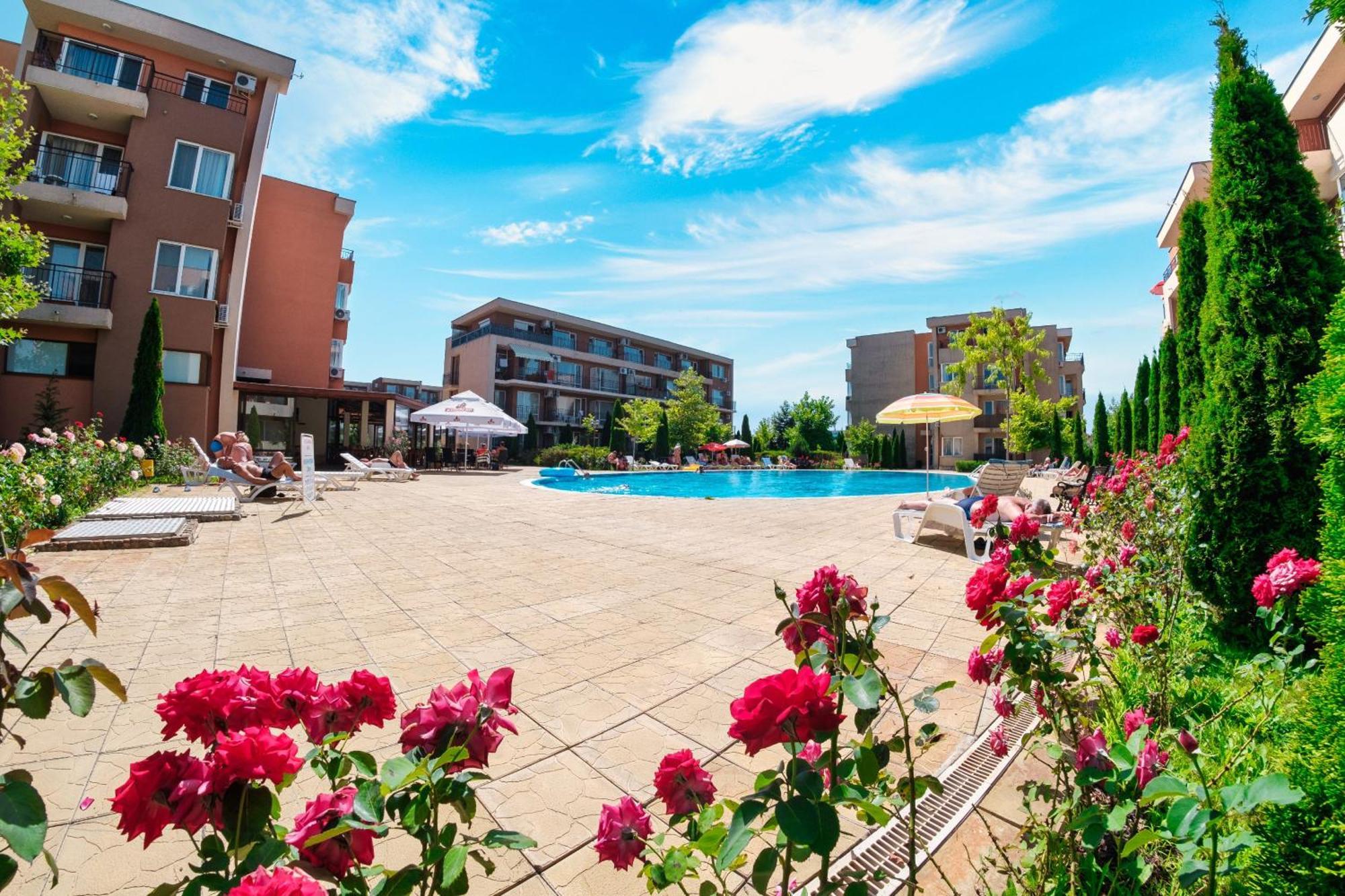 Nessebar And Holiday Fort Apartments Sunny Beach Exterior photo